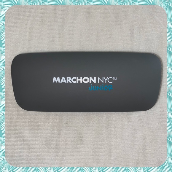 Marchon NYC Jr Glasses Case - Picture 1 of 4